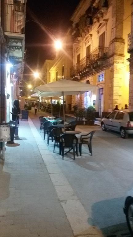 拉古萨 L'Arco Di Coffa酒店 外观 照片